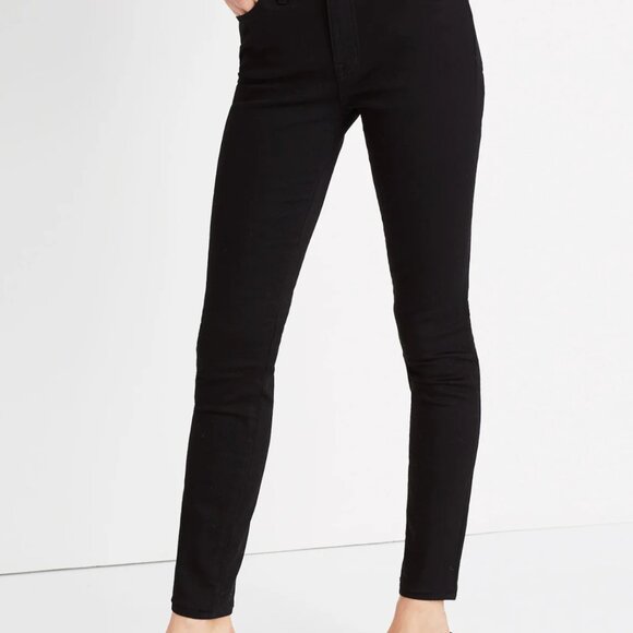 Madewell Petite 9" Mid-Rise Skinny Jeans - Picture 4 of 6